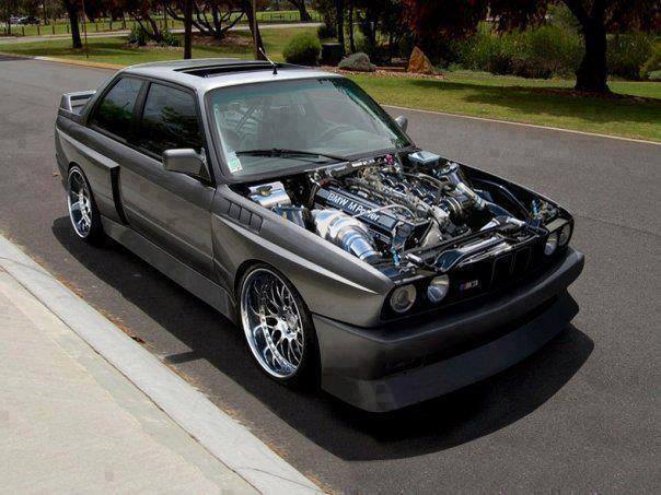 BMW E30 M3 Titan silver 003